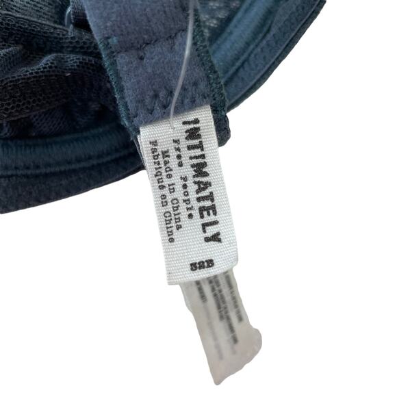 Free People Lace Triangle Bralette 32B Storm Blue NWT Intimates Lingerie - Picture 4 of 7